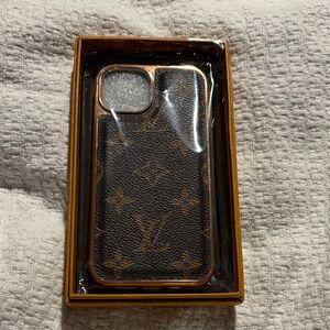 Elegant Monogram Phone Case - Black and Gold IPhone 12